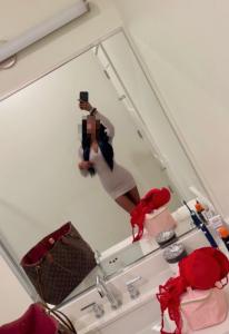 678375155: Chica busca chico en Almería