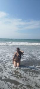 613217504: Chica busca chico en Barcelona