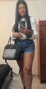 631778501: Chica busca chico en Alicante