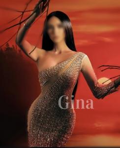 658325594: Chica busca chico en Barcelona