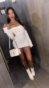 617492072: Chica busca chico en Barcelona