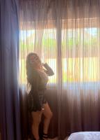 613635993: Chica busca chico en Barcelona