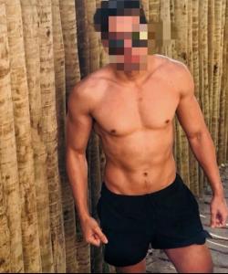 Chico busca chica en La Coruña: 