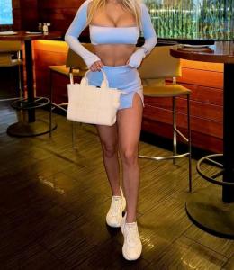 Chica busca chico en Sevilla: 