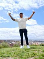 613640966: Chico busca chica en Madrid