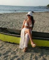 613288094: Chica busca chico en Alicante