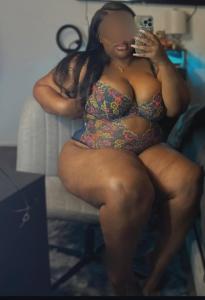 Chica busca chico en Sevilla: 