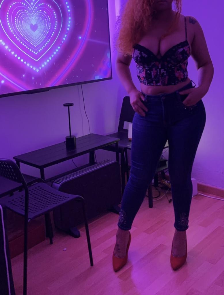 Chica busca chico en Barcelona: 