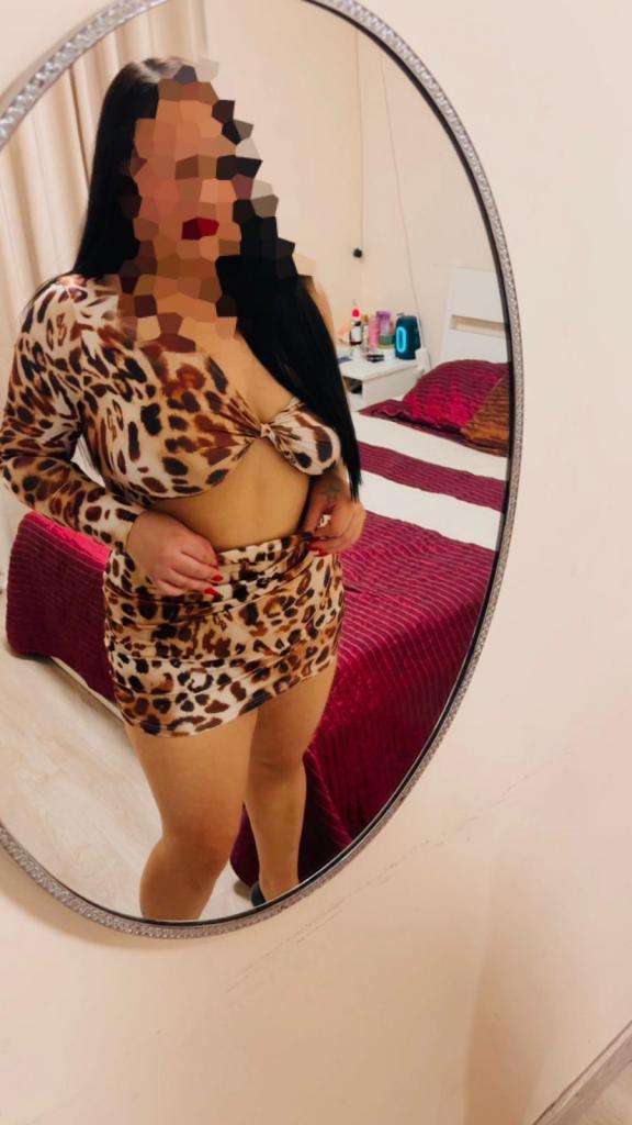 642840317: Chica busca chico en Madrid