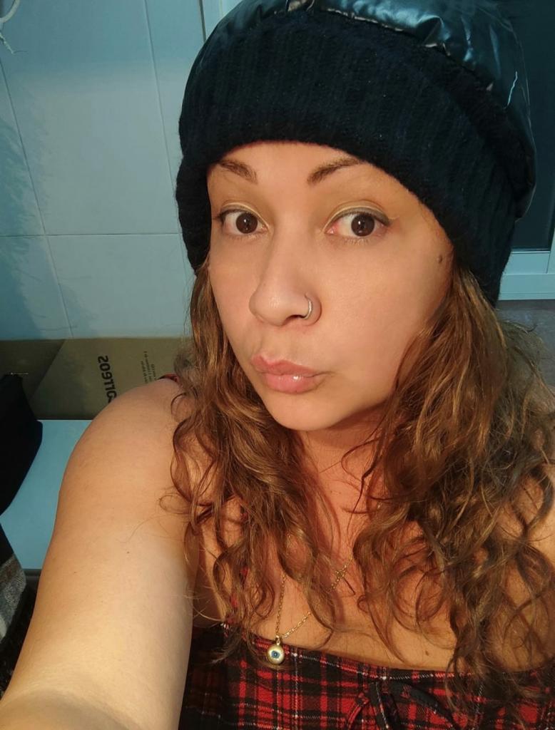 611358373: Travesti en Pontevedra