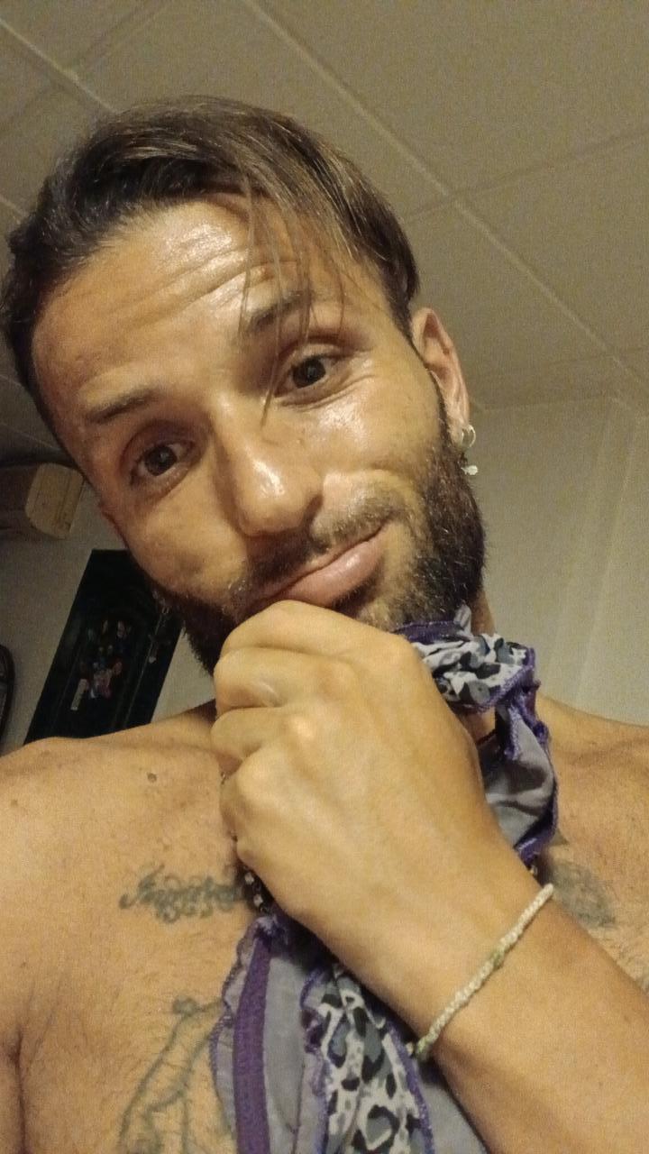 Chico busca chica en Málaga: 