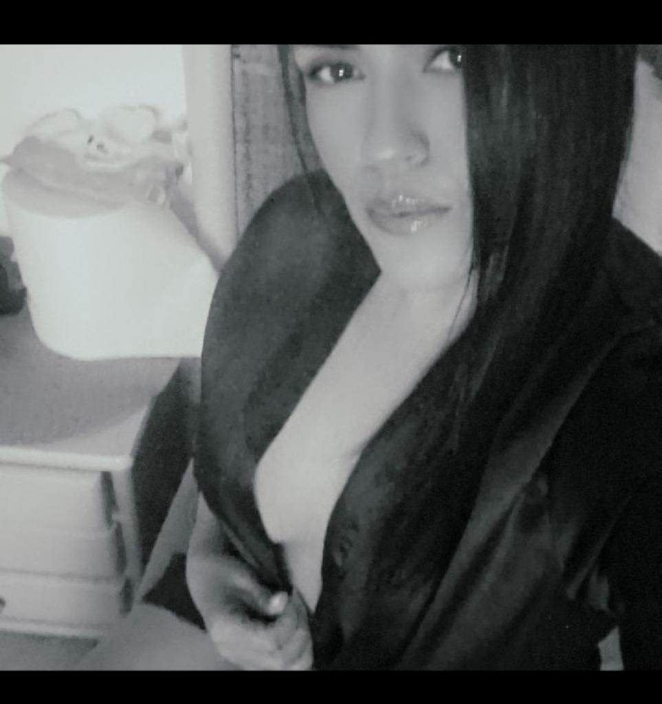 Chica busca chico en Alicante: 