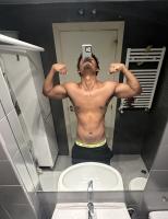 647939467: Chico busca chica en Madrid