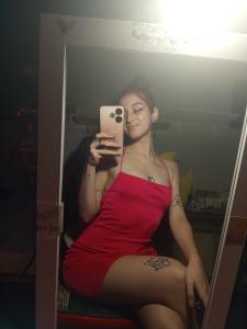 674619814: Chica busca chico en Málaga
