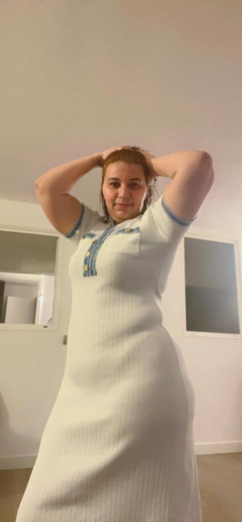 Chica busca chico en Tarragona: Chica busca chico