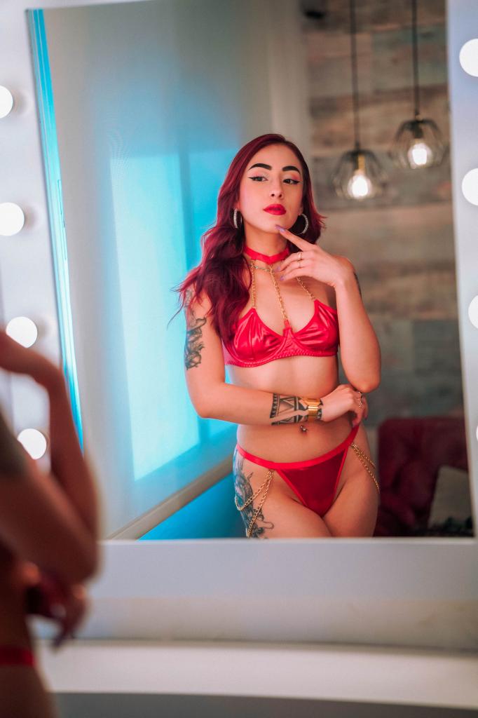 Chica busca chico en Madrid: Chica busca chico