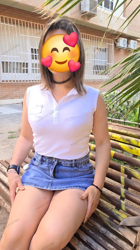 Chica busca chico en Almería: 