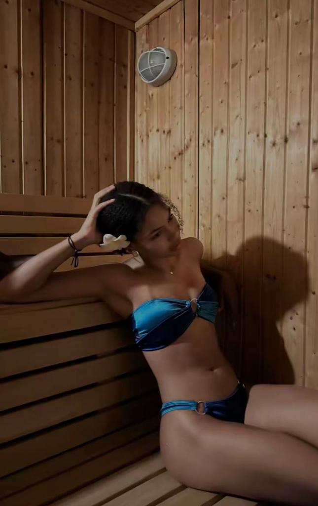 Chica busca chico en Tenerife: 