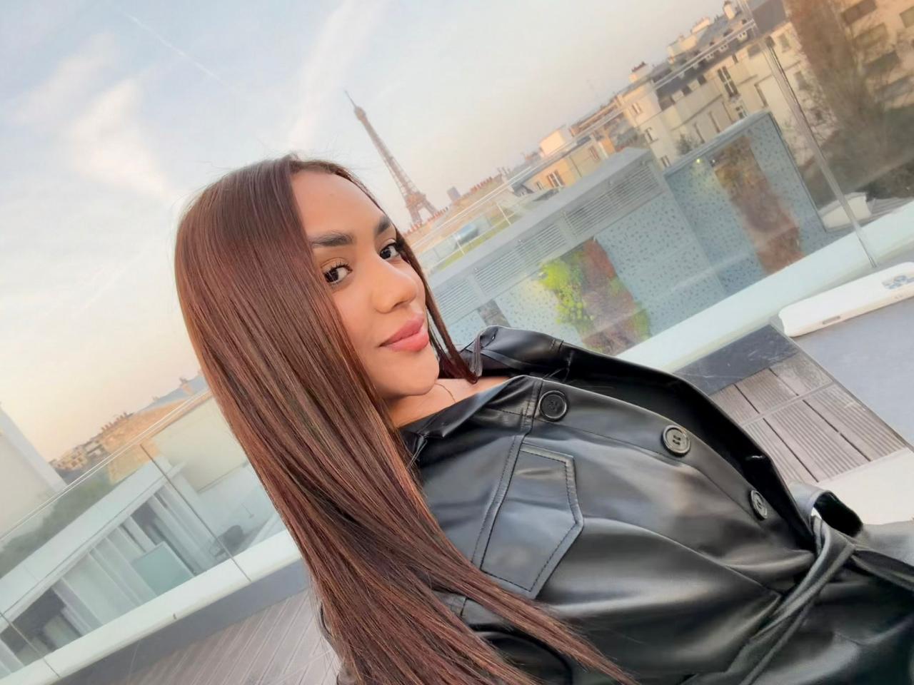 Chica busca chico en Las Palmas: Chica busca chico