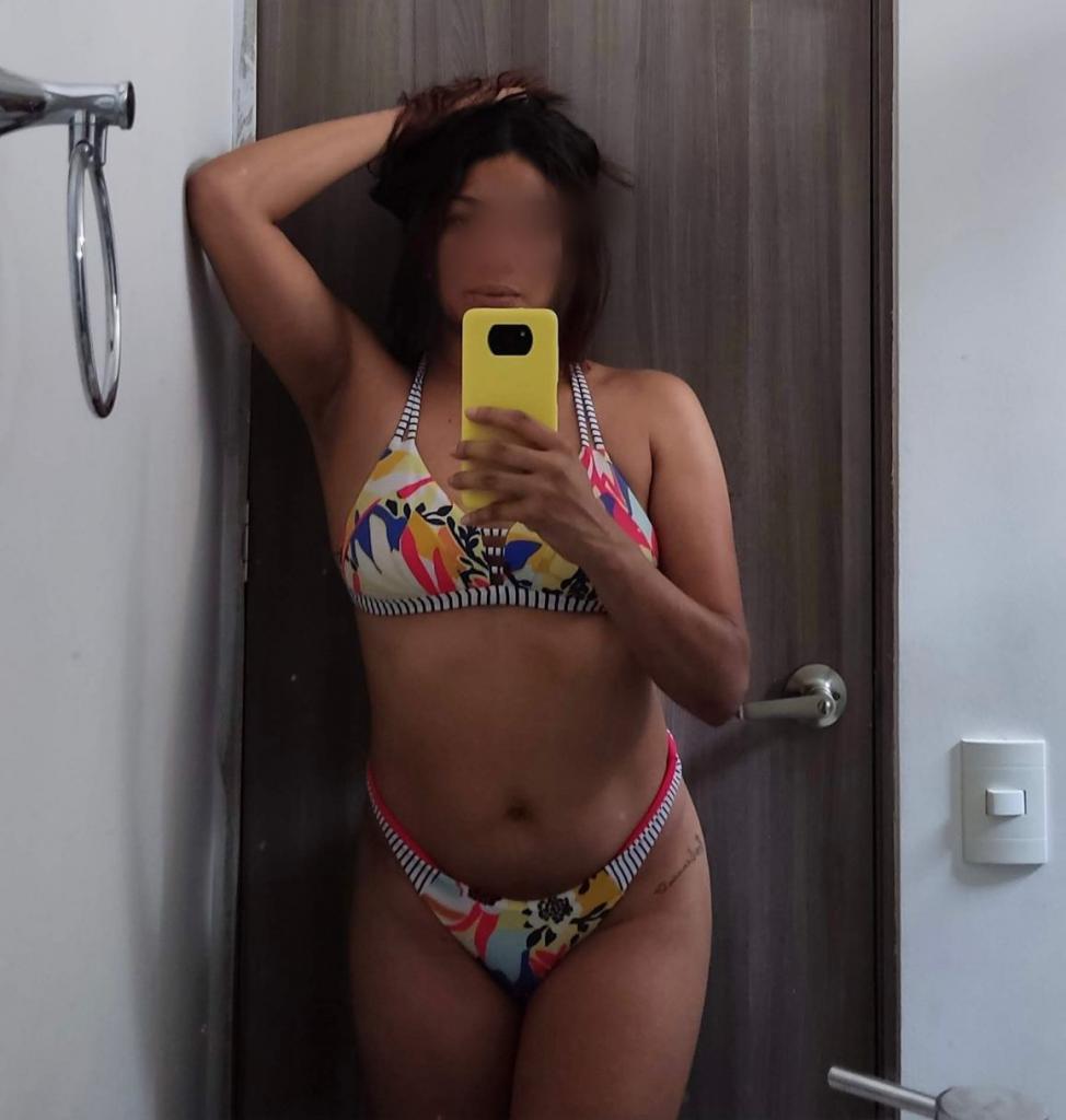 Chica busca chico en Sevilla: 
