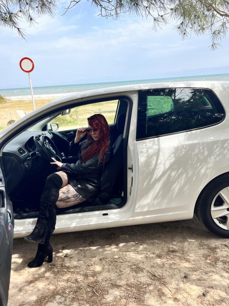 Chica busca chico en Alicante: 