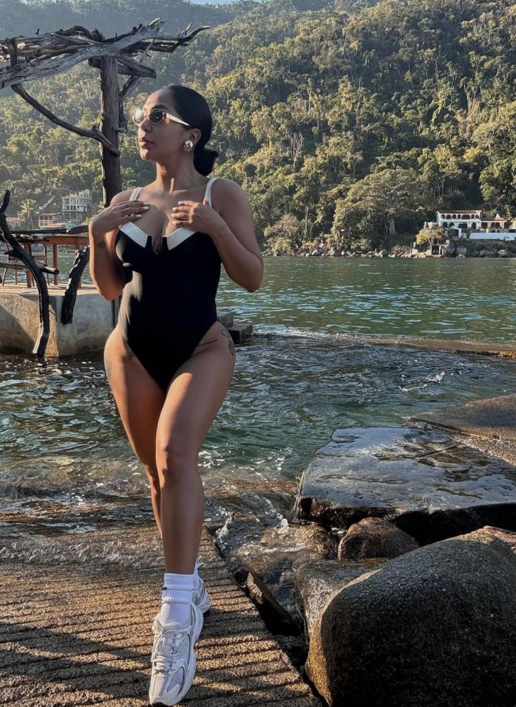 Chica busca chico en La Coruña: 