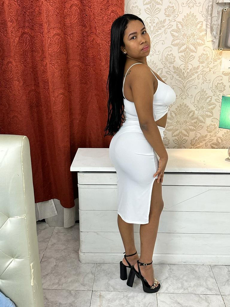 Chica busca chico en Sevilla: 