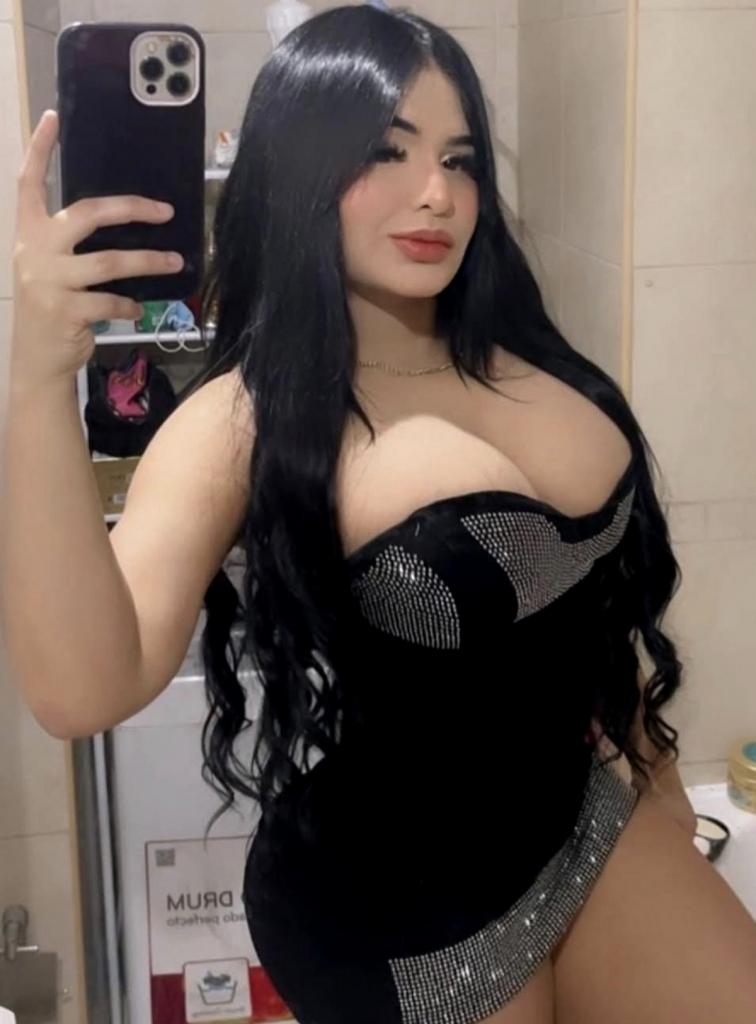 Chica busca chico en Jaén: 