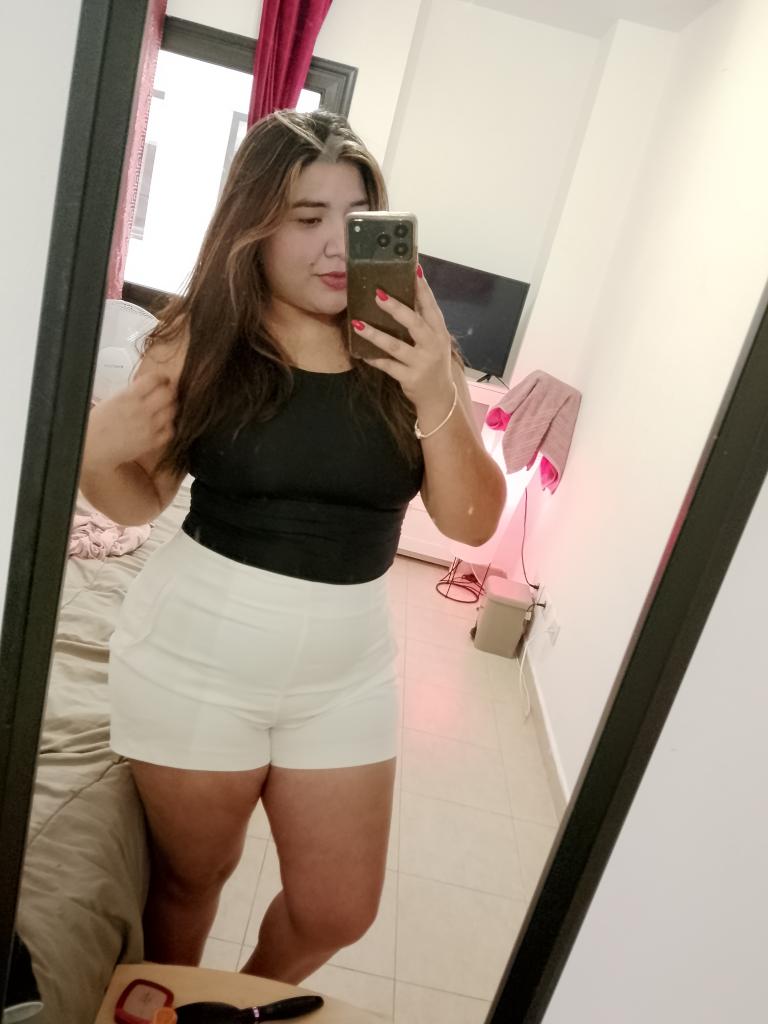 Chica busca chico en Tenerife: 