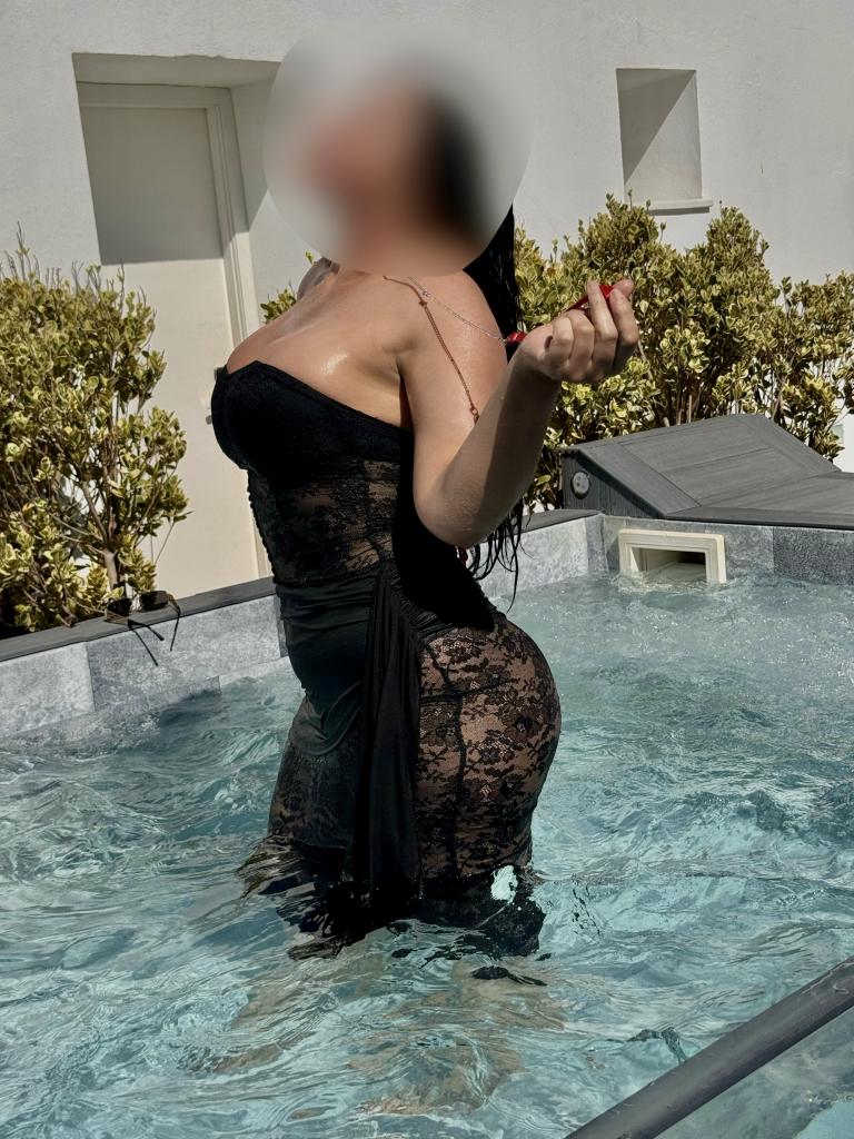 Chica busca chico en Cádiz: 