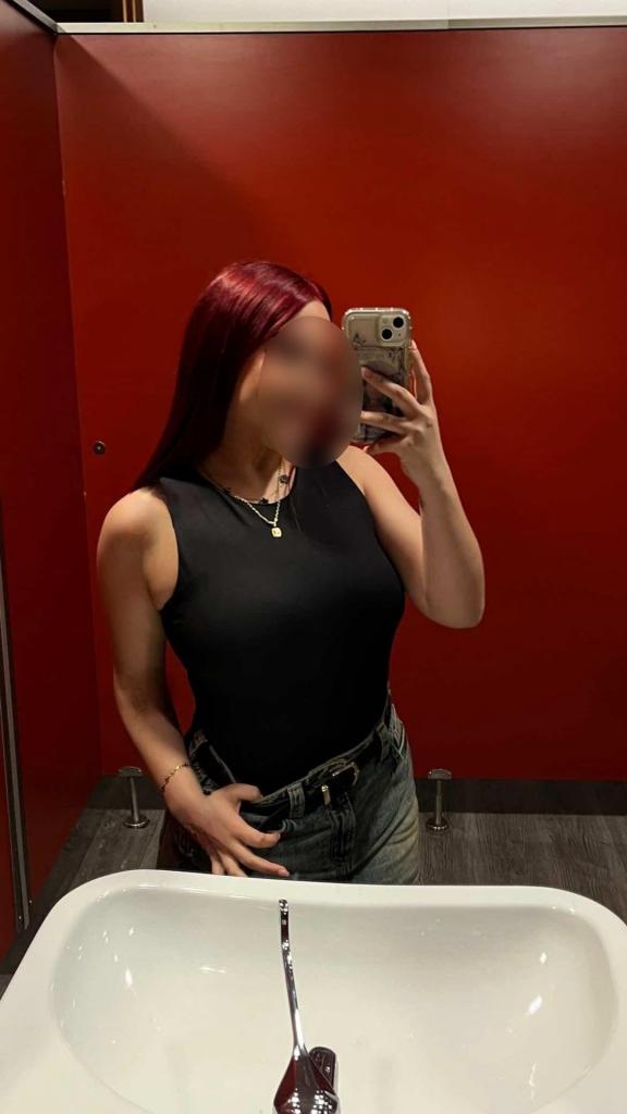 670345632: Chica busca chico en Valencia