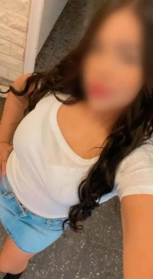 Chica busca chico en Sevilla: 