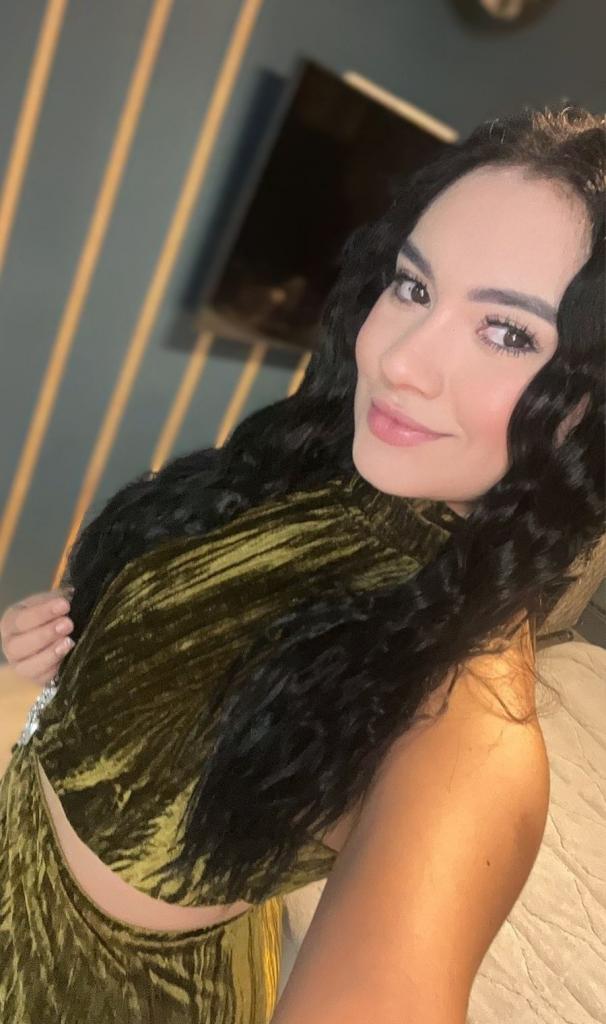 Chica busca chico en Málaga: Chica busca chico