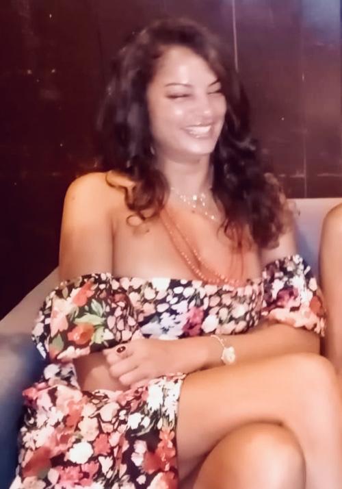 Chica busca chico en Ibiza: 