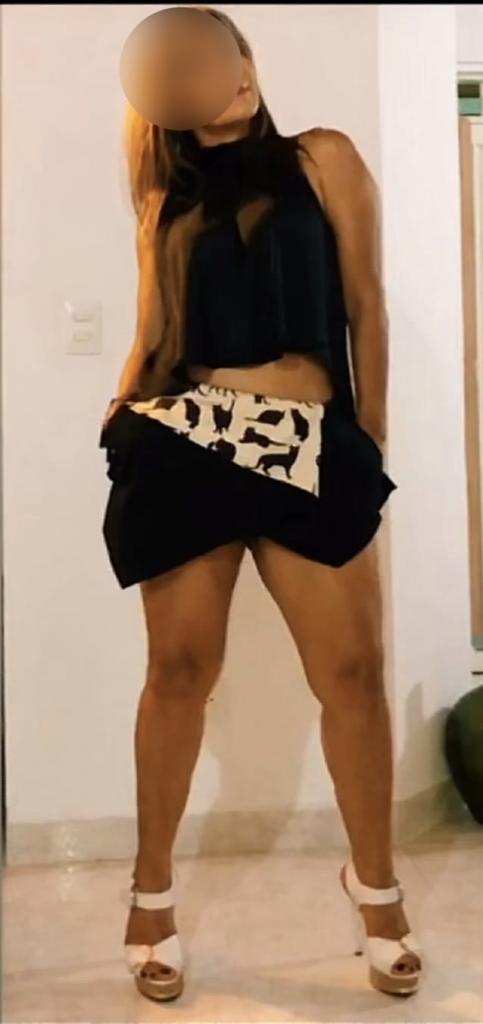 Chica busca chico en Almería: 