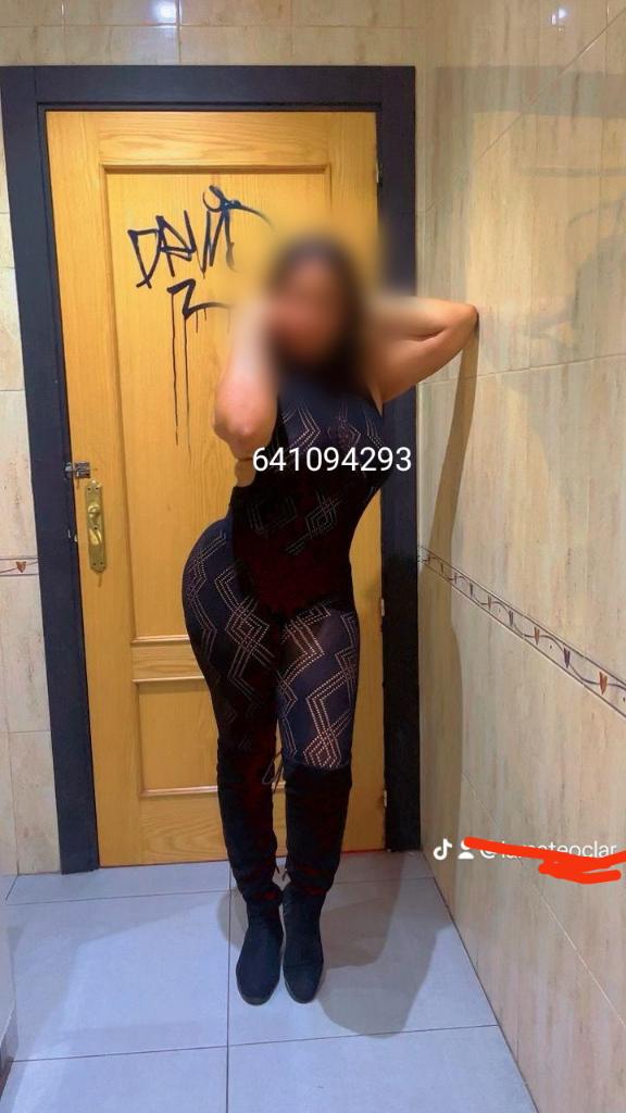 641094293: Chica busca chico en León