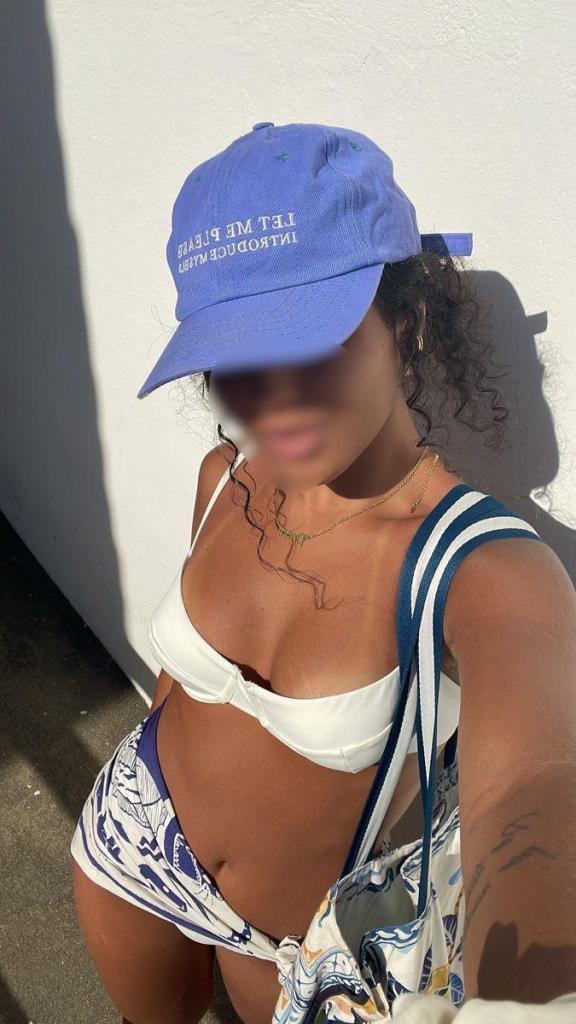 Chica busca chico en Tenerife: 