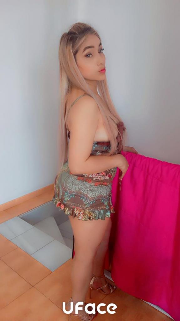 Chica busca chico en Almería: 