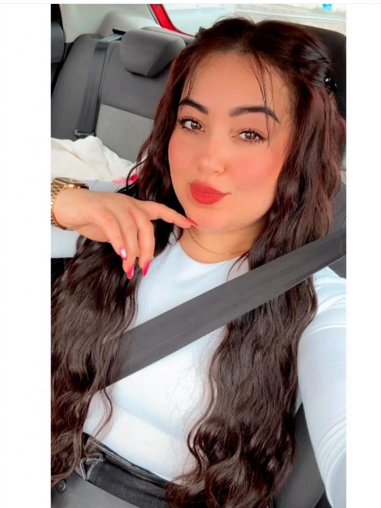 Chica busca chico en Cádiz: 