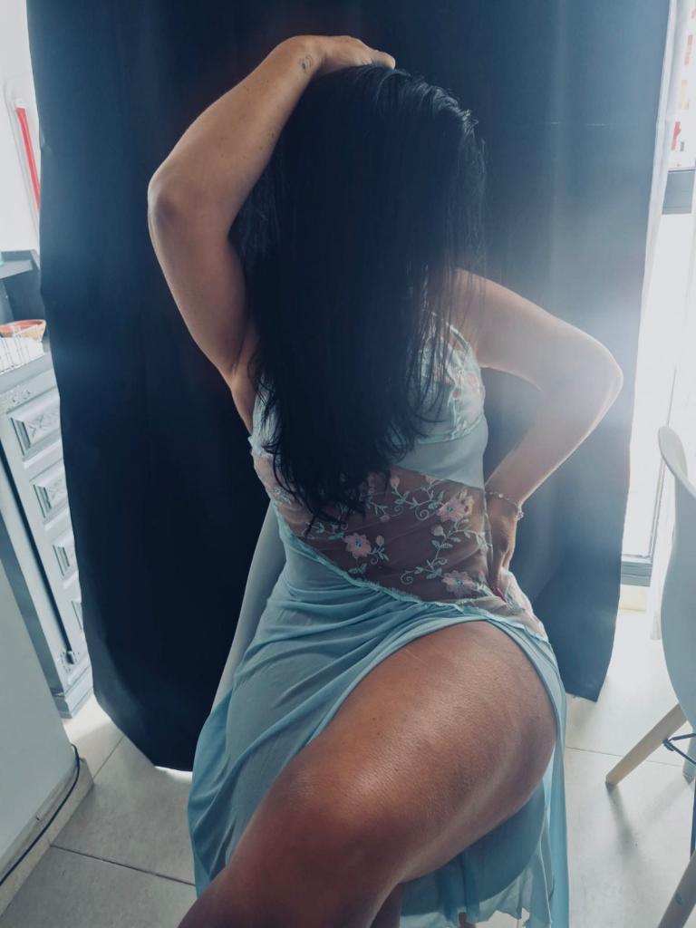 Chica busca chico en Castellón: 