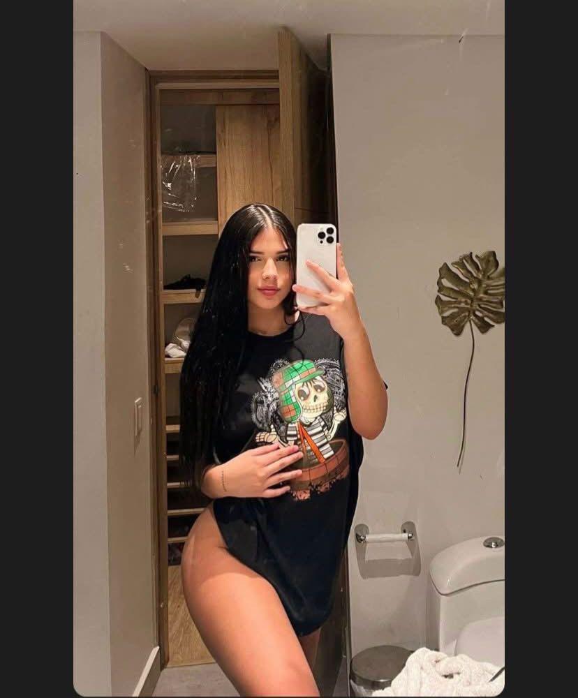 614446976: Chica busca chico en Málaga