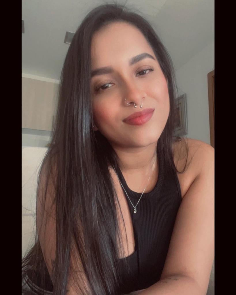 Chica busca chico en Murcia: Chica busca chico