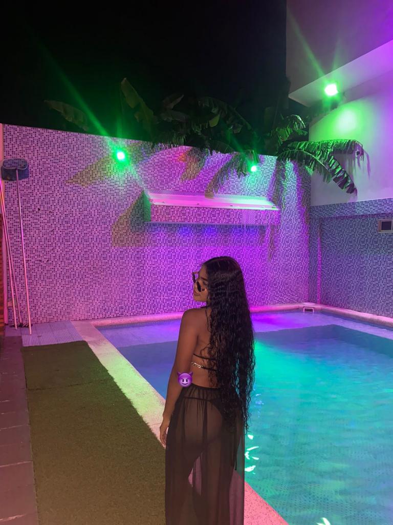 Chica busca chico en Asturias: 