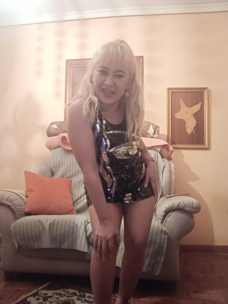 Chica busca chico en La Coruña: 