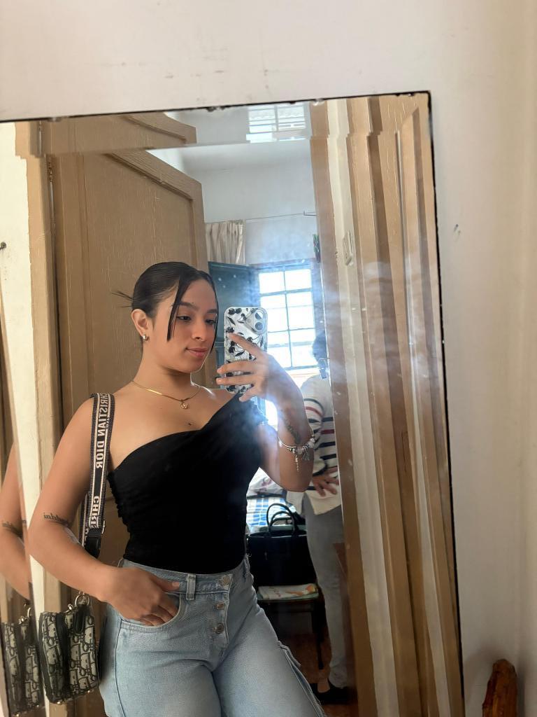 Chica busca chico en Tenerife: 