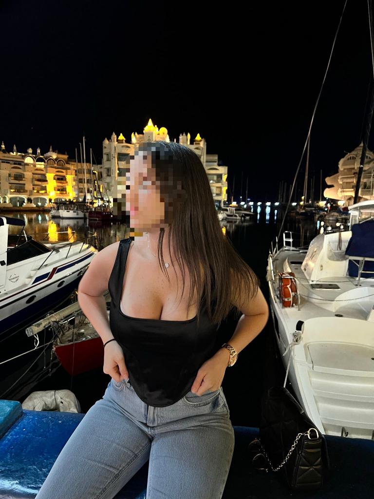 604105404: Chica busca chico en Madrid