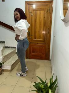 613748905: Chica busca chico en Alicante