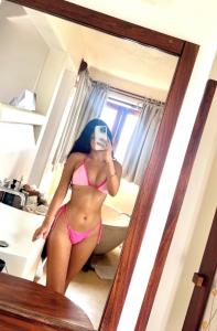 613876022: Chica busca chico en Gerona