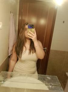 677854610: Chica busca chico en Tenerife