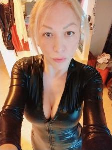 696598797: Transexual en Tarragona